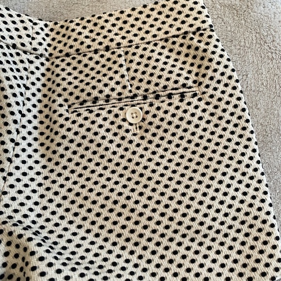 Club Monaco Amber Shorts - Picture 3 of 5